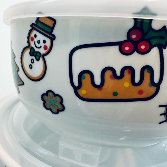 Hello Kitty Christmas Food Containers Set of 3 - Picture 3 of 12